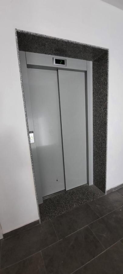 Comfy Apartment In שקודר מראה חיצוני תמונה